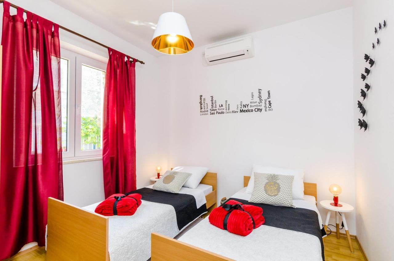 Holiday Home Lungo Mare Mlini Εξωτερικό φωτογραφία