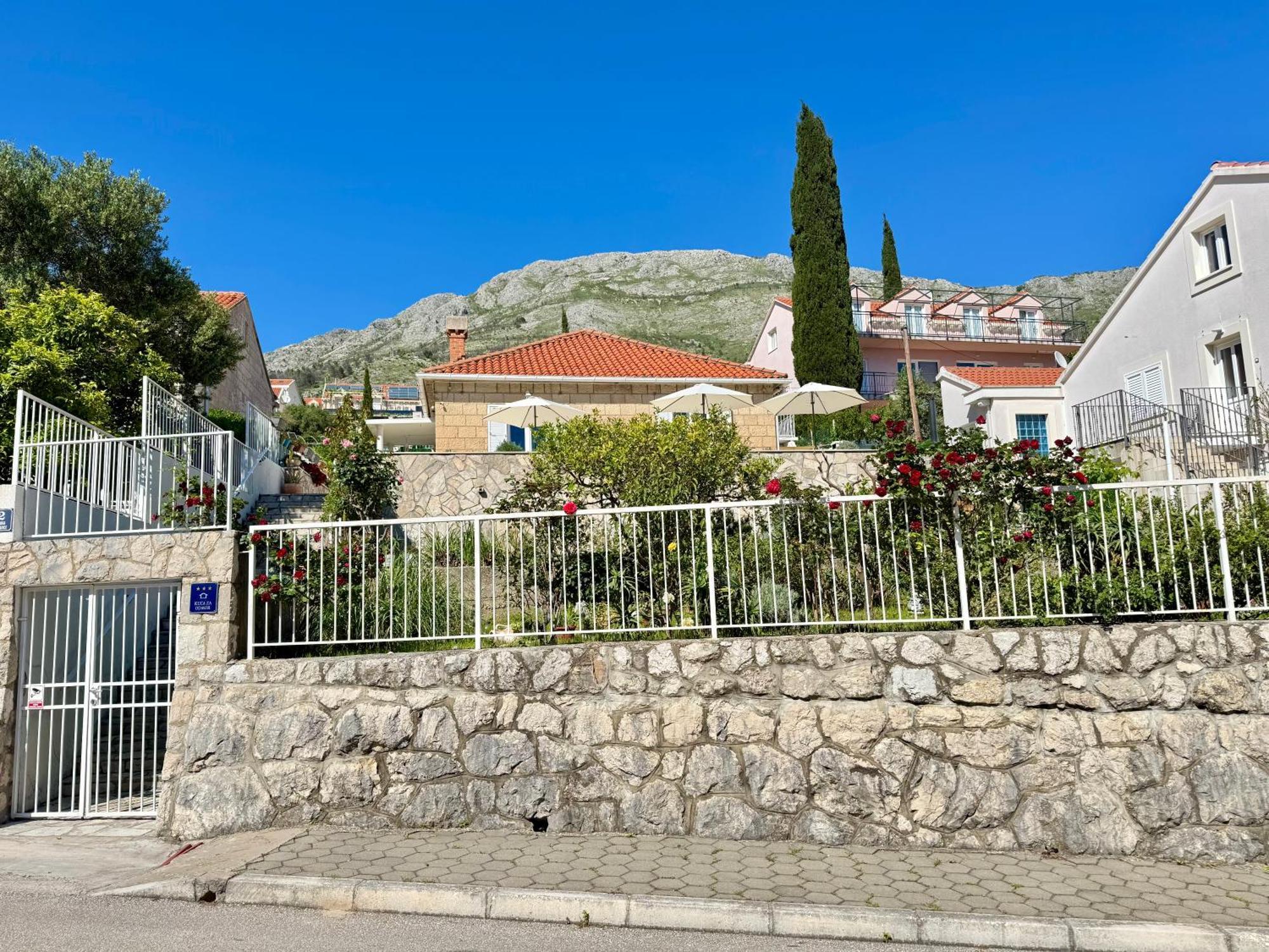 Holiday Home Lungo Mare Mlini Εξωτερικό φωτογραφία
